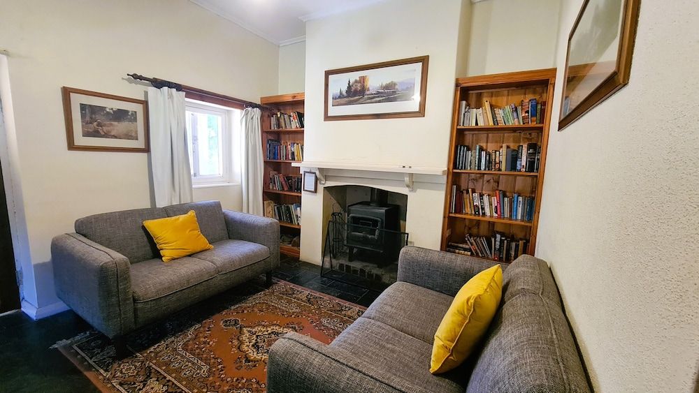 Bungaree Station Lodge (up to four guests) 3