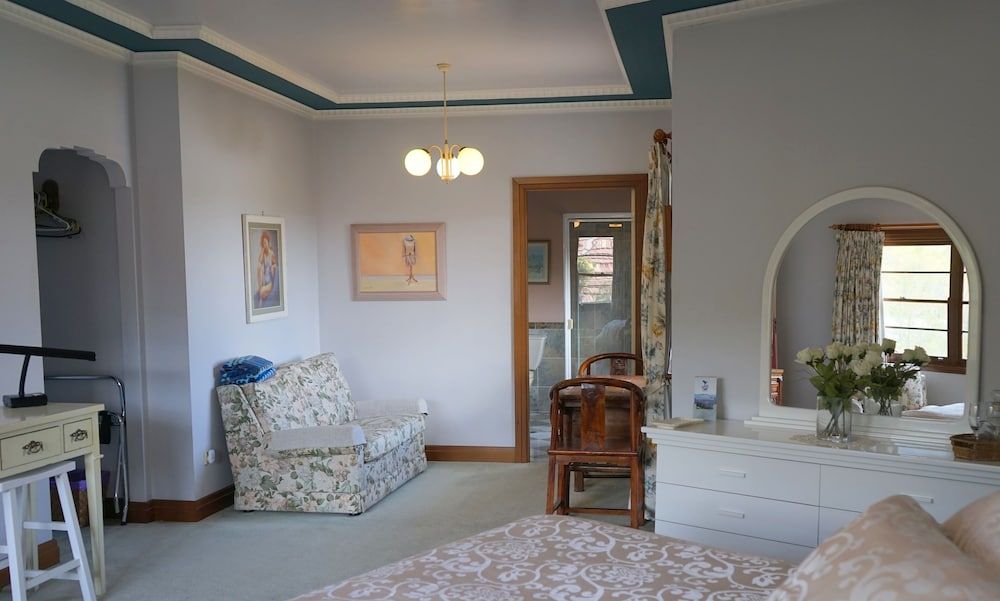 Standard Suite, 1 Bedroom, Non Smoking (Juparana Room)
