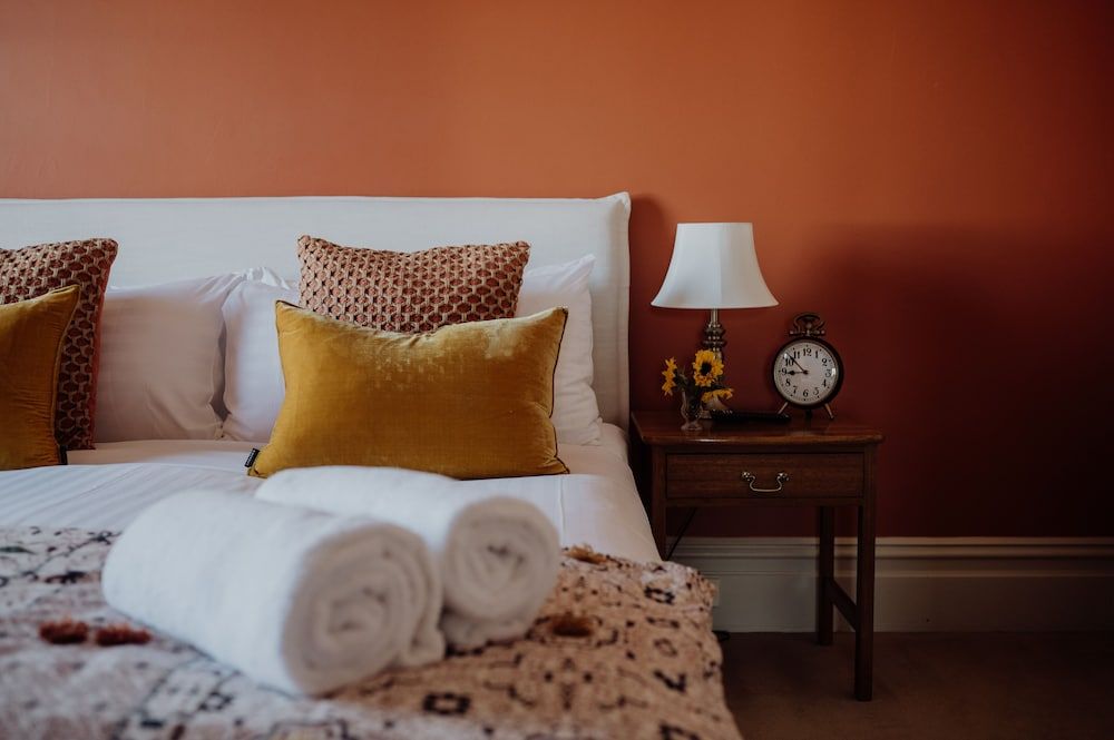 Grande Vue Private Hotel Deluxe Two-Bedroom Spa Suite with Water and Mountain Views 2