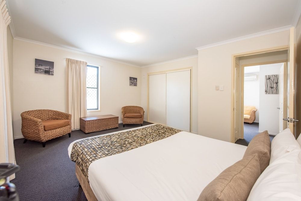 Coral Cay Resort Apartment, 3 Bedroom 2