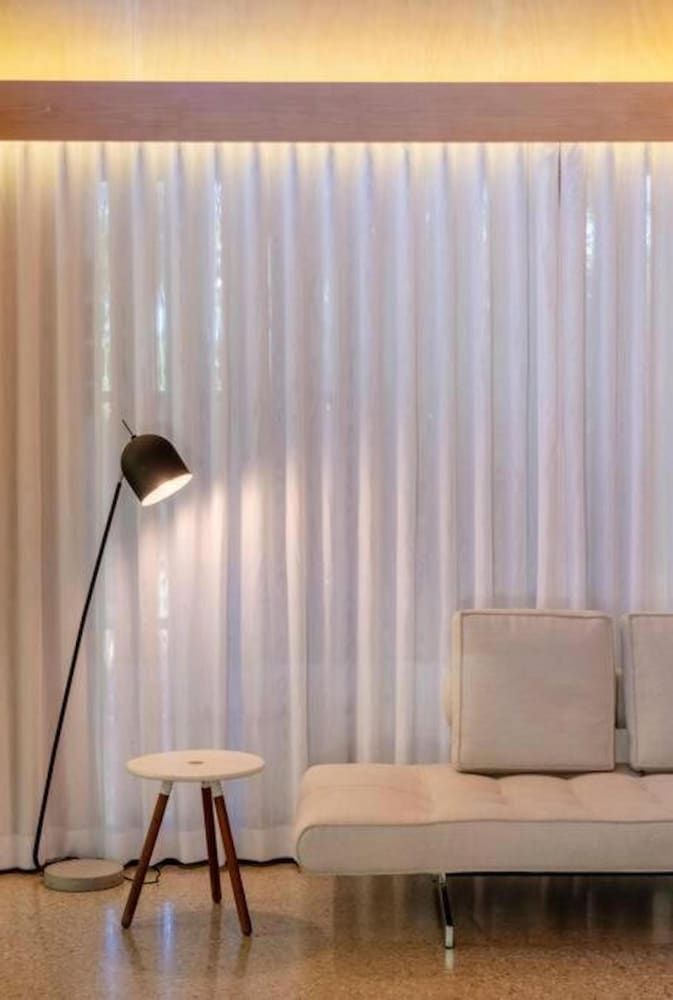 Buhwi Bira Byron Bay Studio - Central Deluxe Studio Suite 17