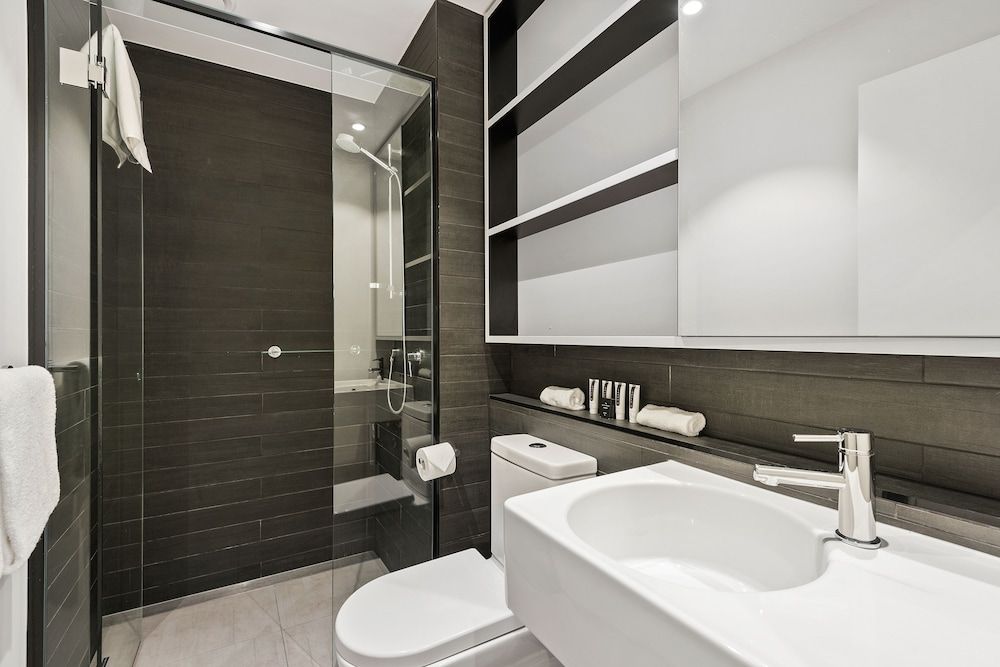 District Fitzroy Two Bedroom Deluxe Apartment City View 4