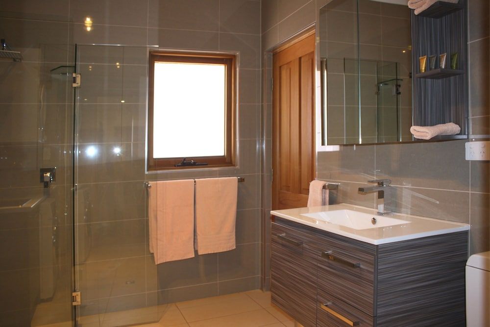 BIG4 Stuart Range Outback Resort Executive 2 Bedroom King Apartment 6