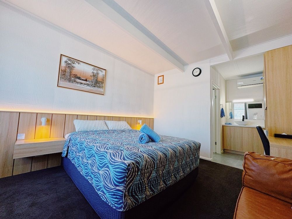 Seymour Motel Standard Double Room, Non Smoking (Single) 2