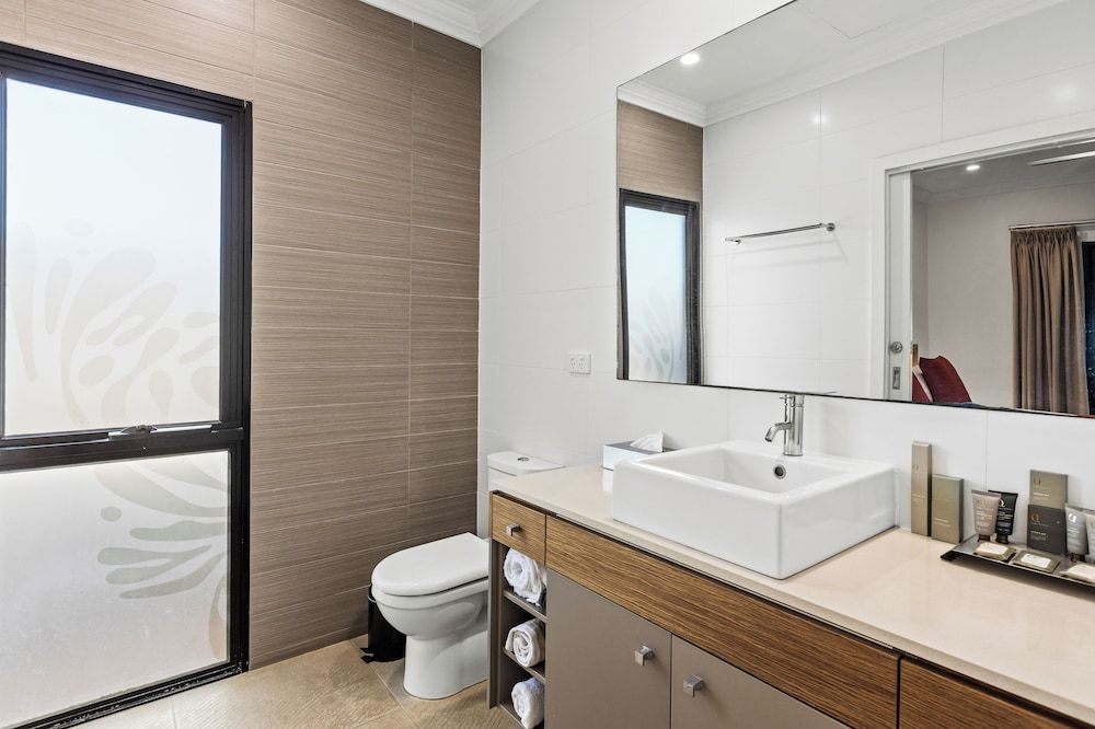 The Pearle of Cable Beach 1 Bedroom Pool Suite 3