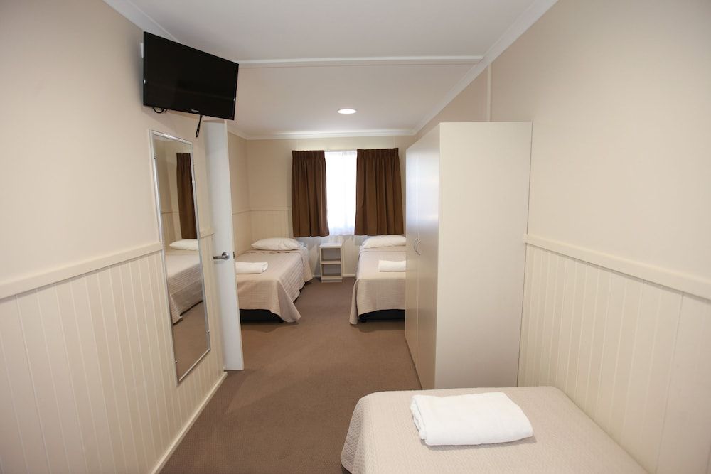 Deluxe Cabin, 2 Bedrooms, Beach View