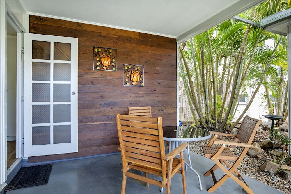 Bush Village Holiday Cabins Standard Triple Room 2