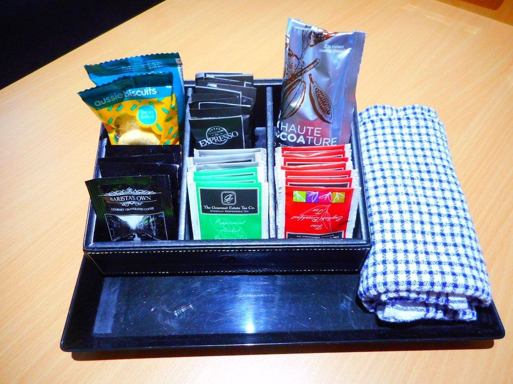 Townhouse Motel Family Room 3