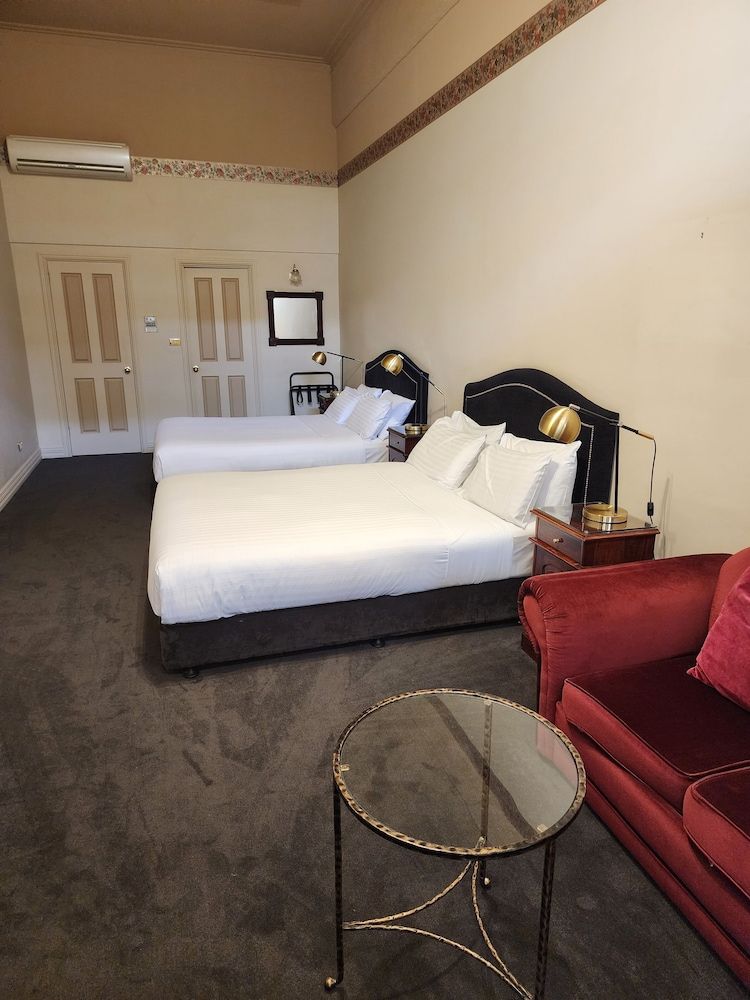 Classic Quadruple Room, 2 Queen Beds