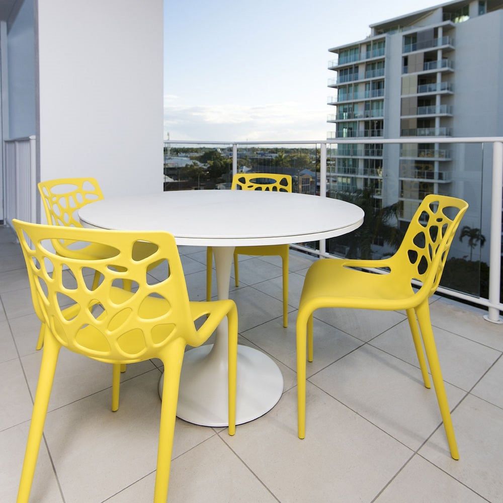 Riviera Mackay One Bedroom Apartment with balcony 3