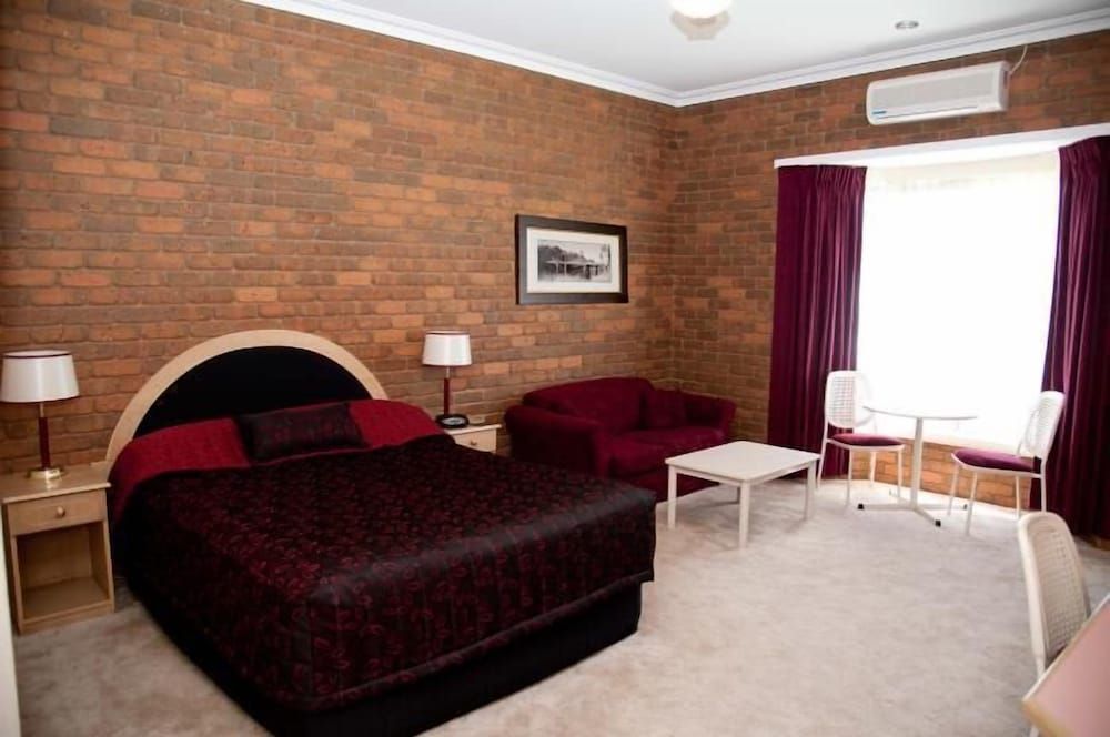 The Charles Sturt Motor Inn Executive Room, Non Smoking (Executive Double) 2