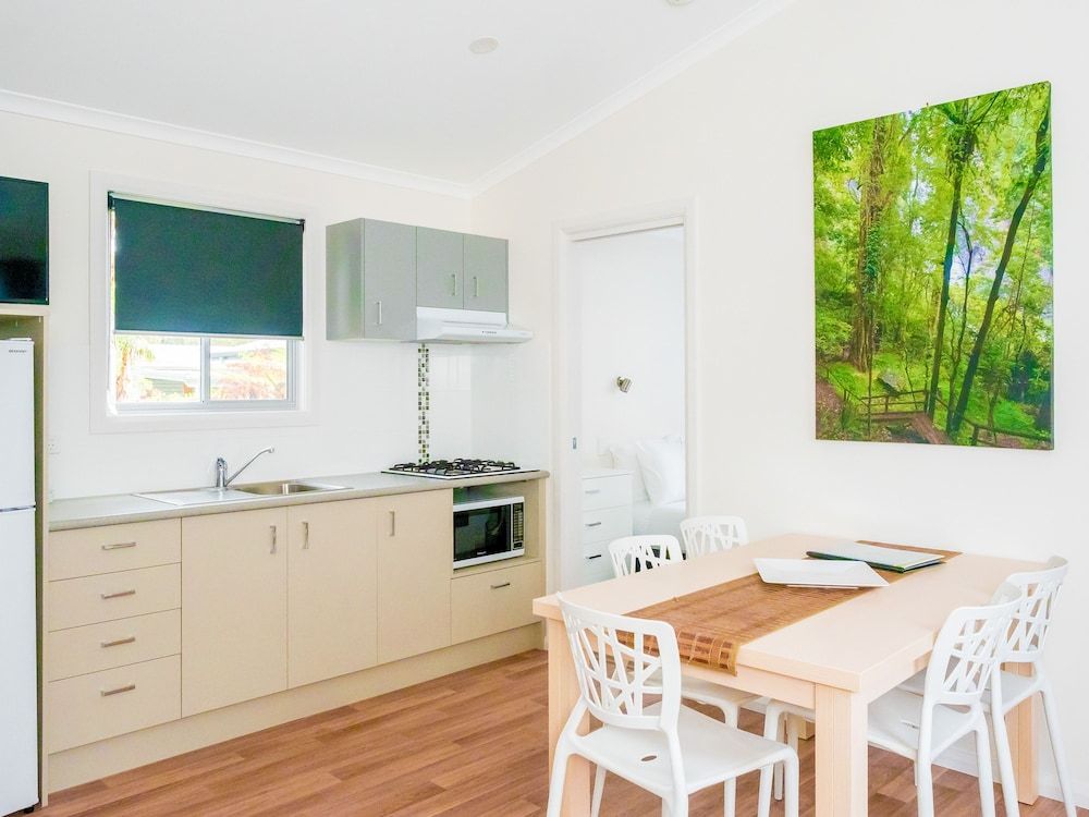 Ingenia Holidays Bonny Hills Bamboo Bungalow, 2 Bedrooms 4