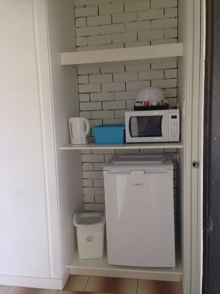 Boggabilla Motel Standard Suite, 1 Bedroom, Non Smoking, Kitchenette (Twin Room (2 single beds)) 3