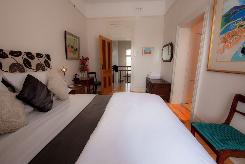 Whiteley Room Queen Ensuite