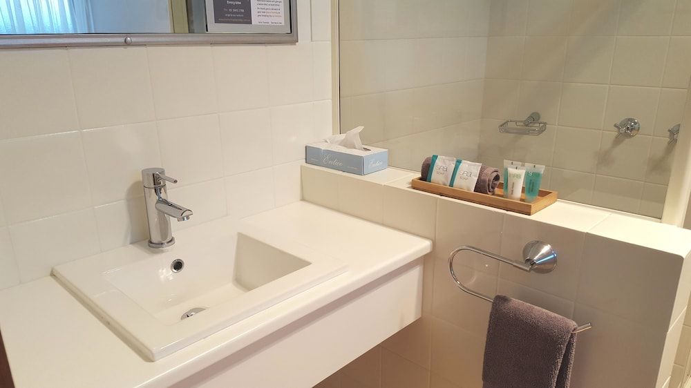 The Heritage Bendigo Executive Room, 1 King Bed 4