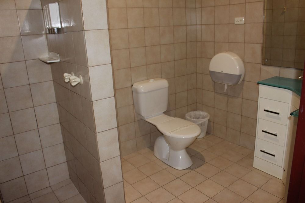 Pavlos Motel Standard Twin Room 2