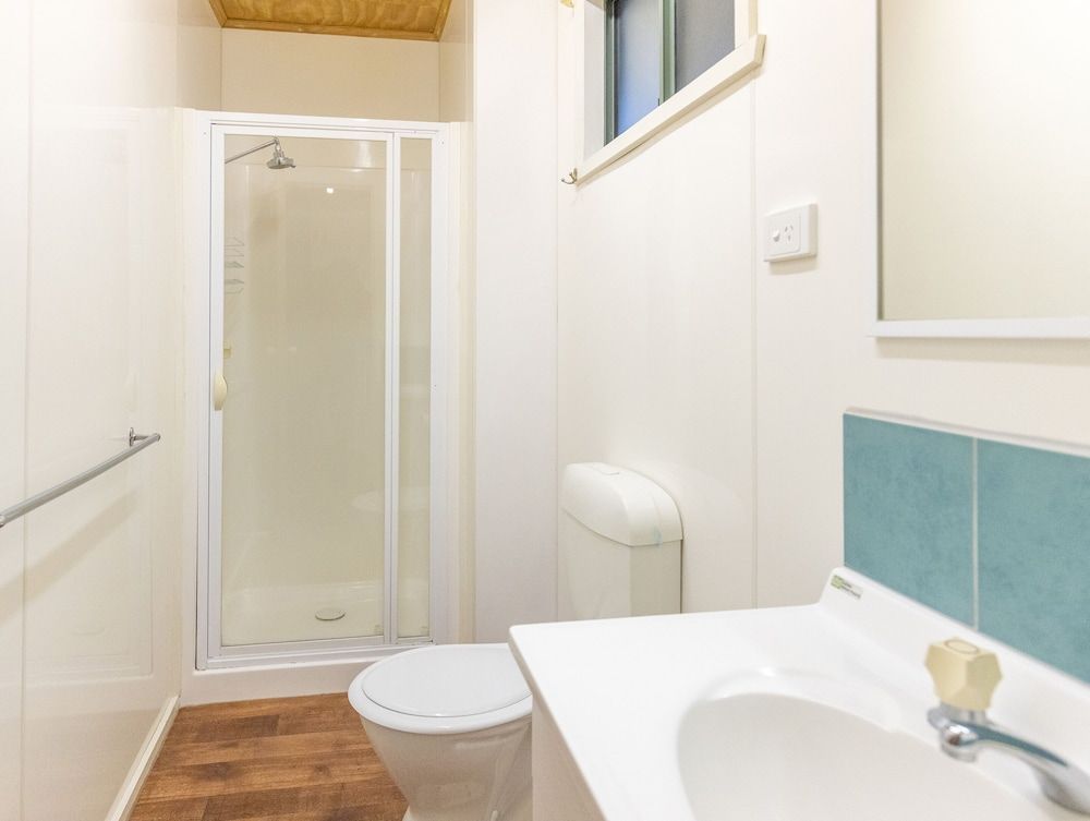 1 Bedroom Cabin