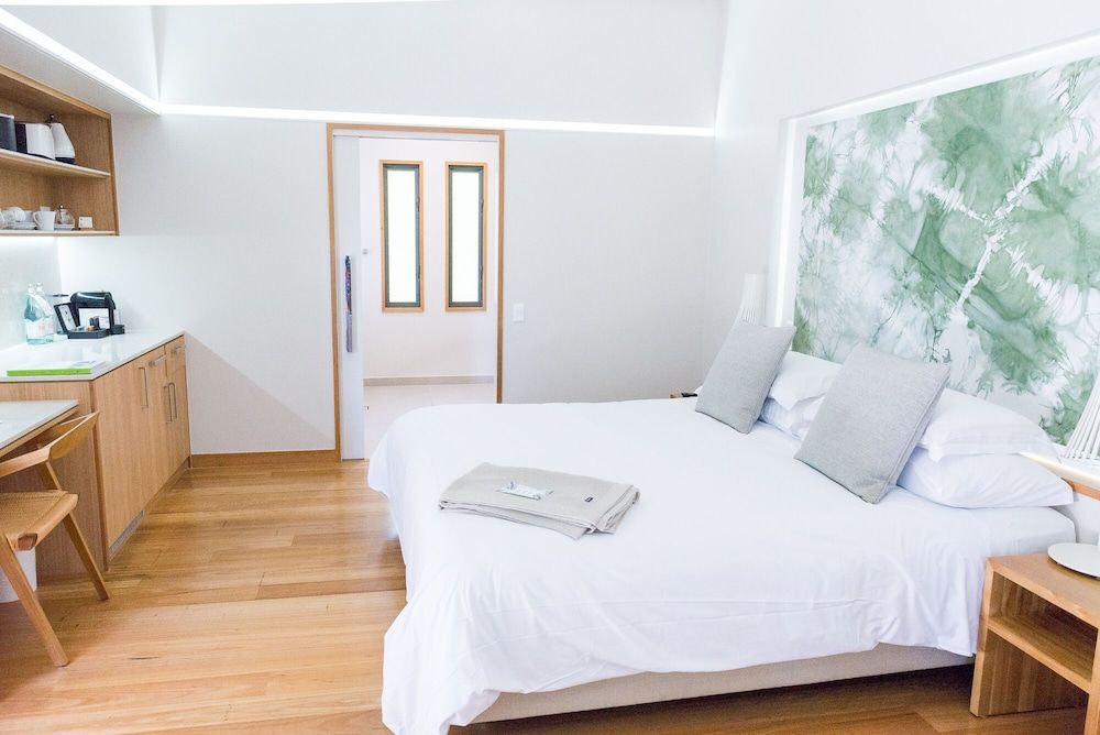 Elements of Byron Wheelchair accessible studio