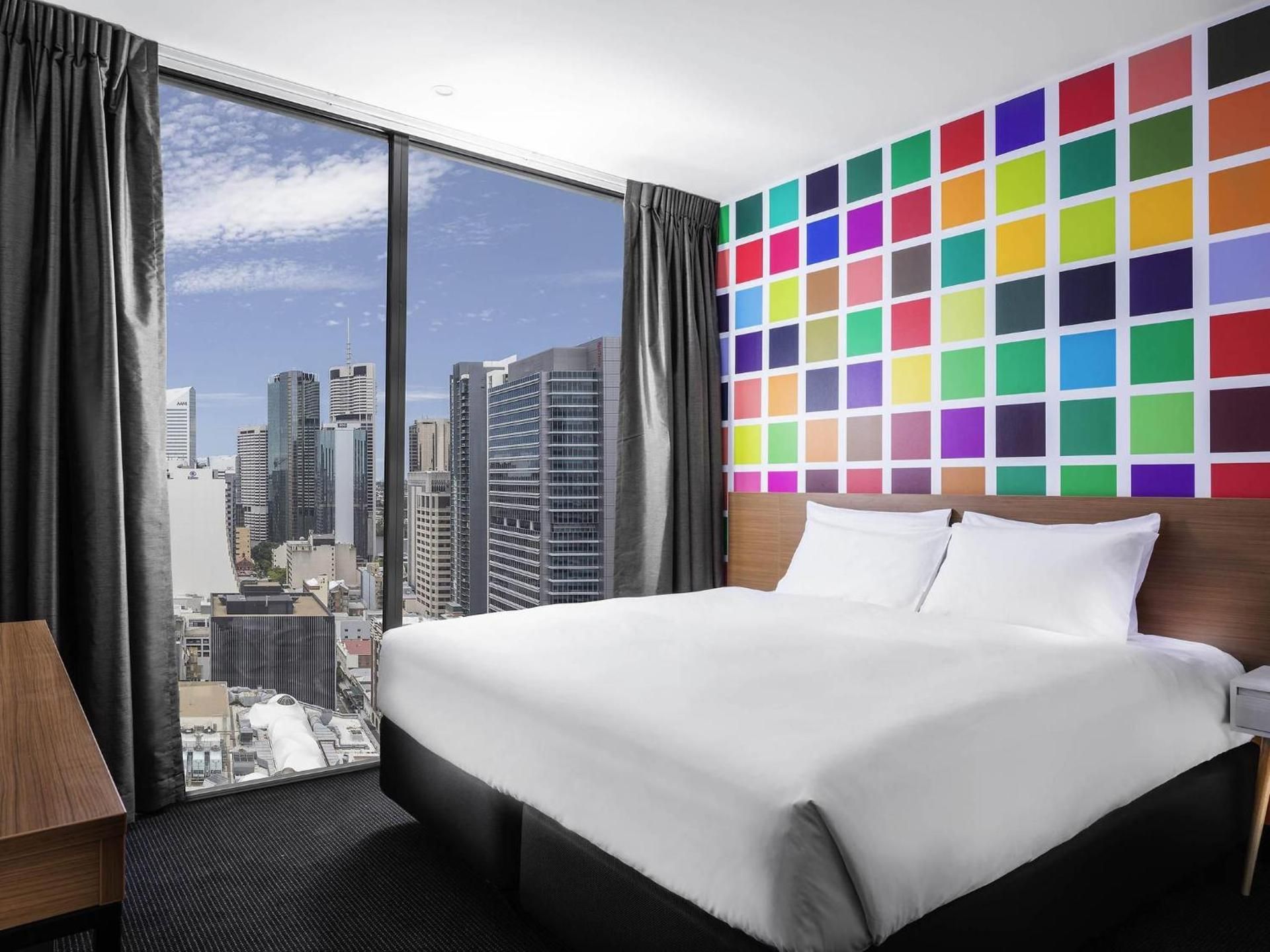 Superior room 1 Queen Bed City View