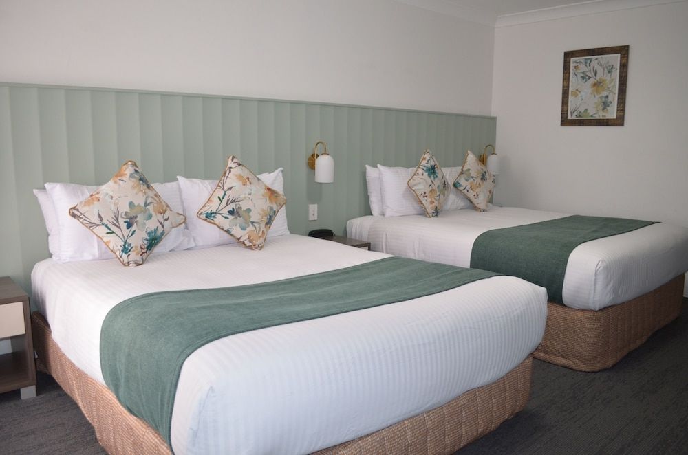 Bathurst Motor Inn Executive Room 3