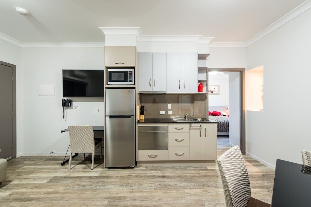 Athena Motel Apartments 1 Bedroom Family 2