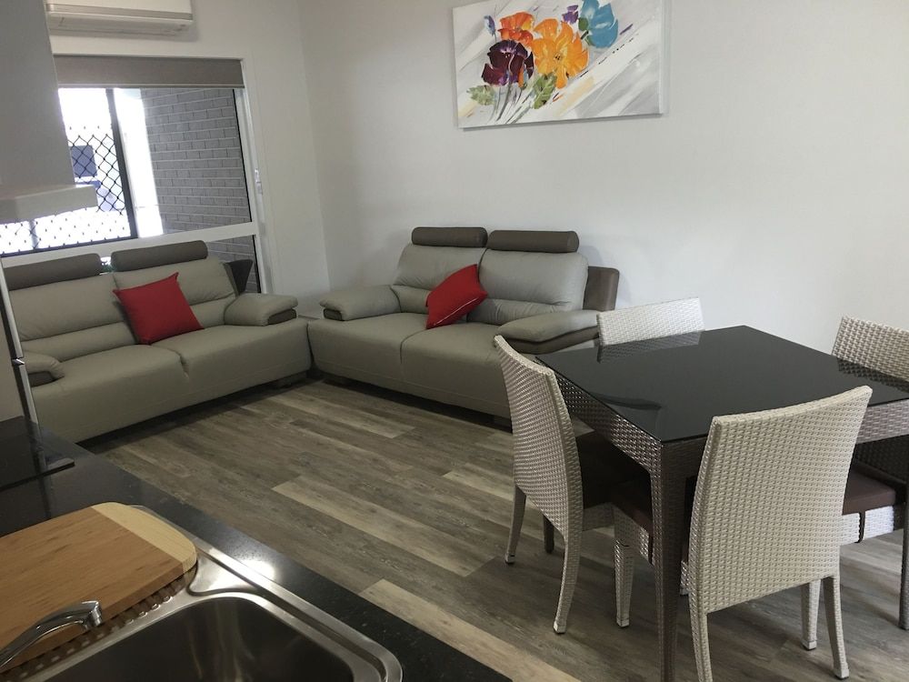 Athena Motel Apartments Apartment, 1 Bedroom 6