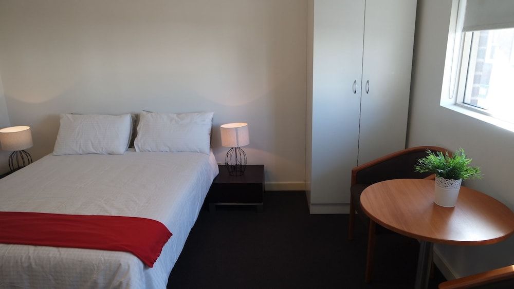 Cityview Studio Accommodation Deluxe Studio Suite 4