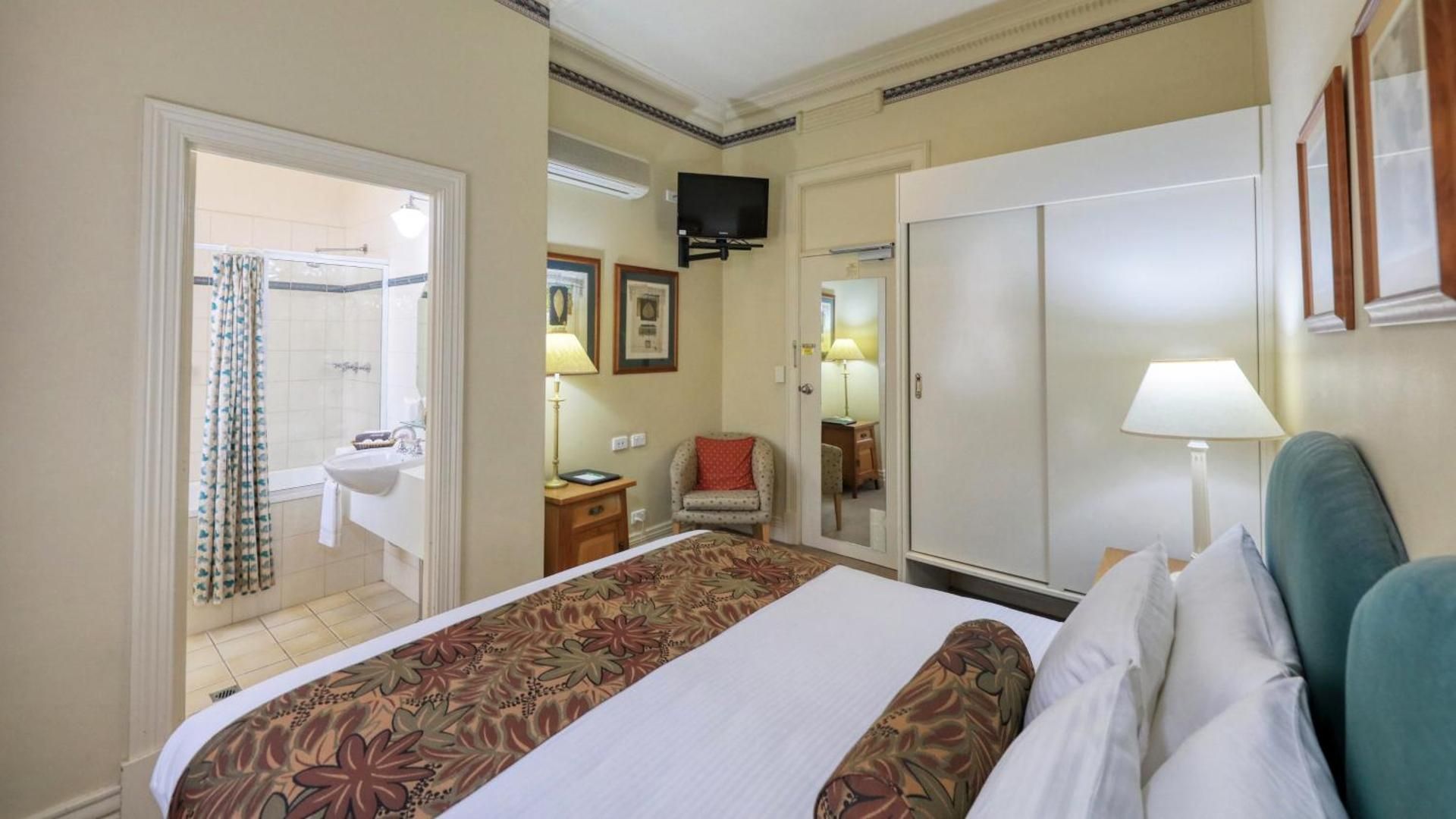 Small Double Room