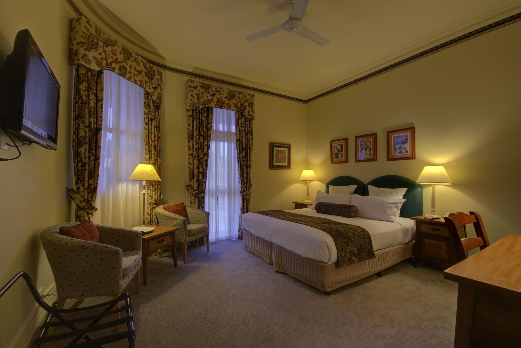 Deluxe Double or Twin Room
