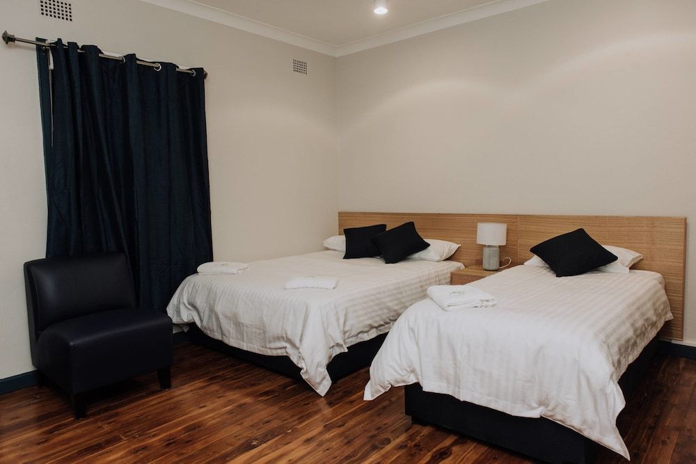 Traditional Triple Room with Shared Bathroom