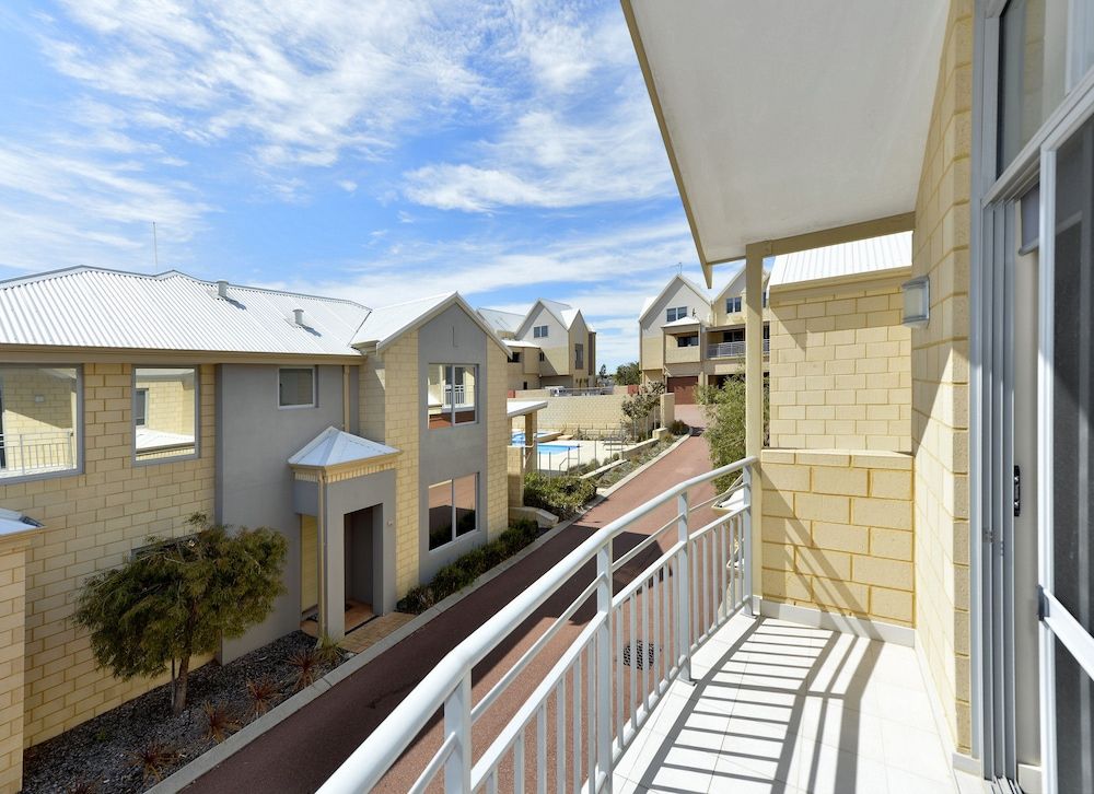 Serenity on the Terrace 4 Bedroom Townhouse 8