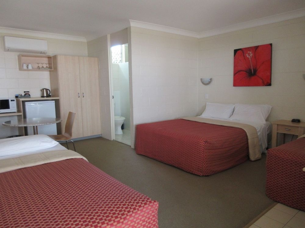 Nambour Lodge Motel Family Room