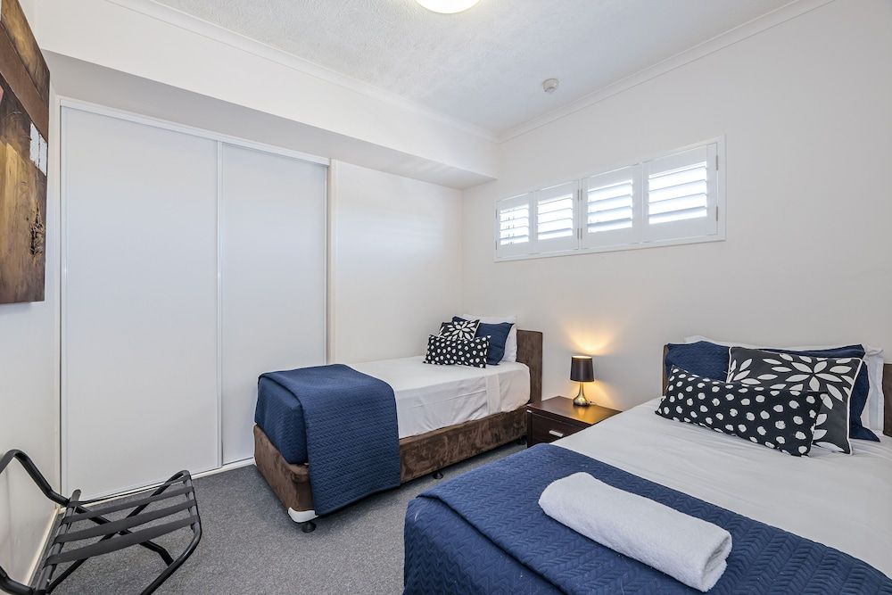 2 Bedroom Ocean View Apartment (Level 3)