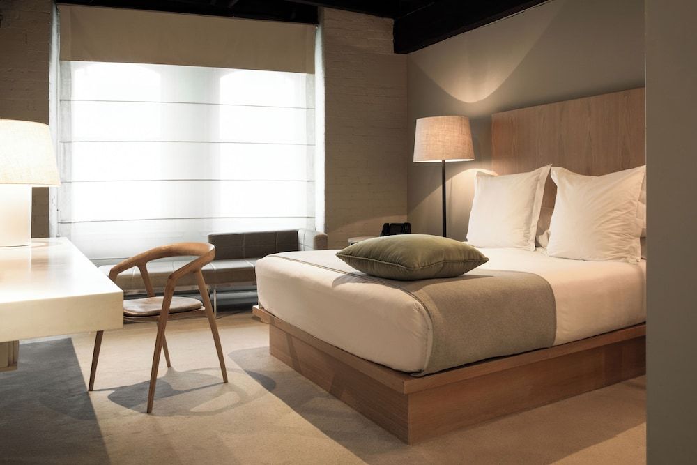 Establishment Hotel Studio 3