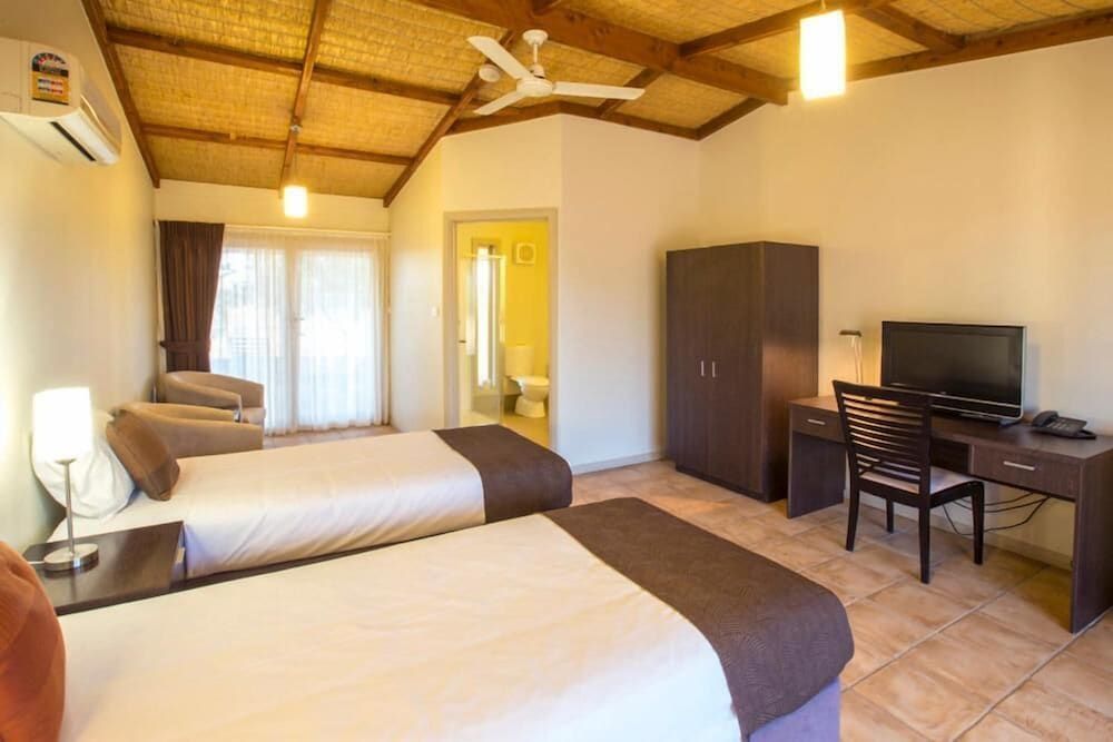 Deluxe Twin Room, Non Smoking, Balcony (Deluxe Cabin)