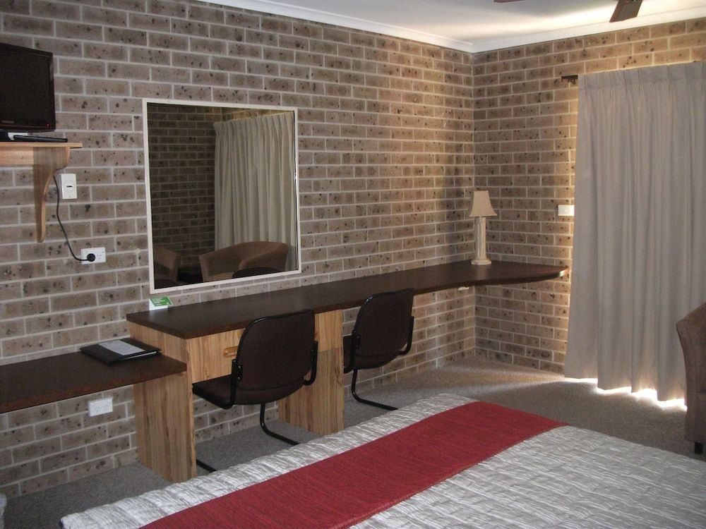 Idlewilde Country & Town Motorinn Standard Double or Twin Room, Non Smoking, Kitchenette 6