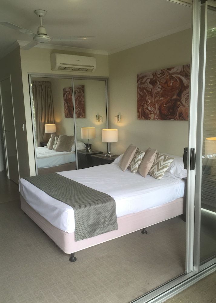 Apartment, 2 Bedrooms (with Heated Jacuzzi Spa)