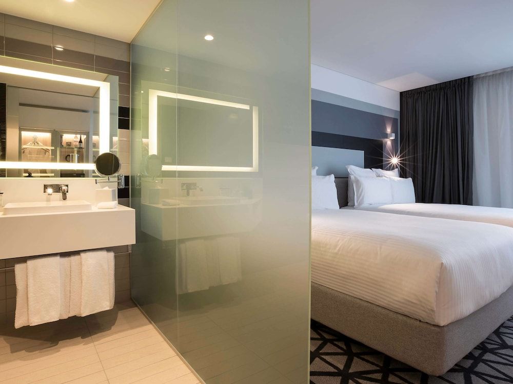 Deluxe Room, 2 Double Beds (Executive, High Floor)
