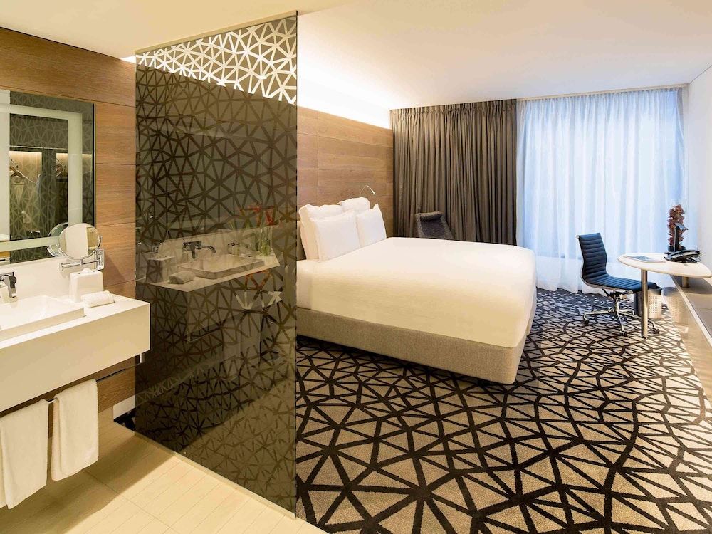 Superior Room, 1 King Bed, Accessible