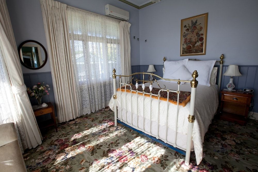 Wallace Homestead