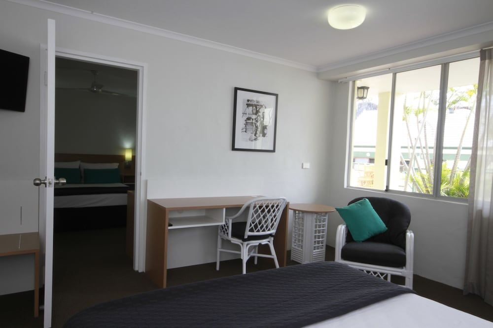 Darcy Arms Motel Standard Room, Non Smoking (Standard Double Room) 4