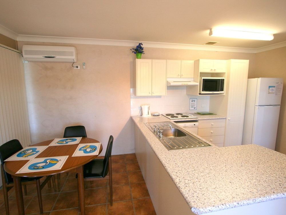 Comfort Apartment, 1 Bedroom, Lake View (Unit 1)