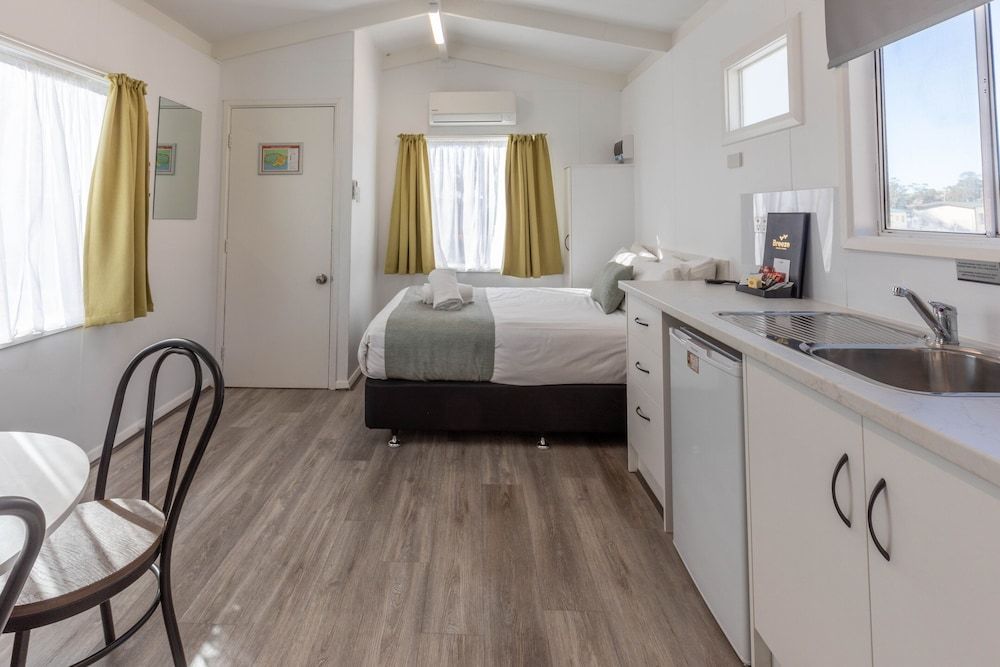 Studio Cabin