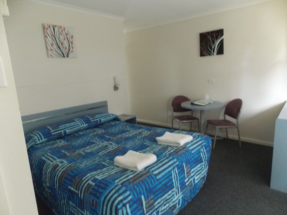 Yass Motel Standard Room, Non Smoking (Queen Room) 2