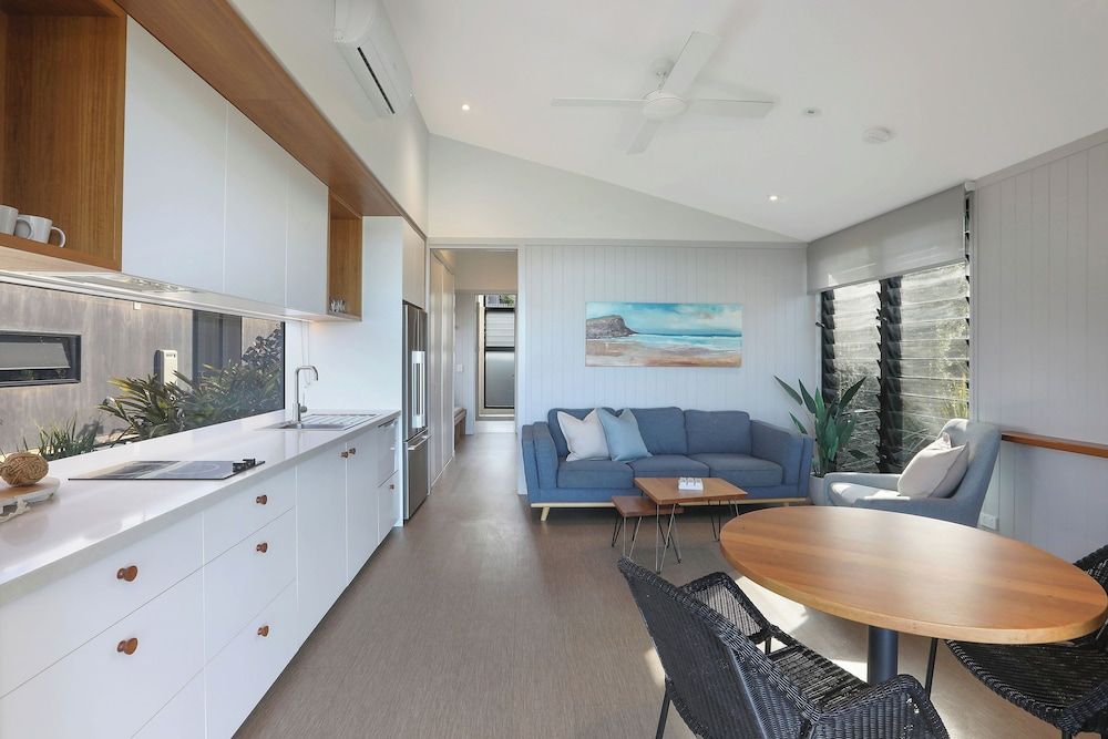 Reflections Bonny Hills - Holiday Park Premium Cabin - Sleeps 5 5