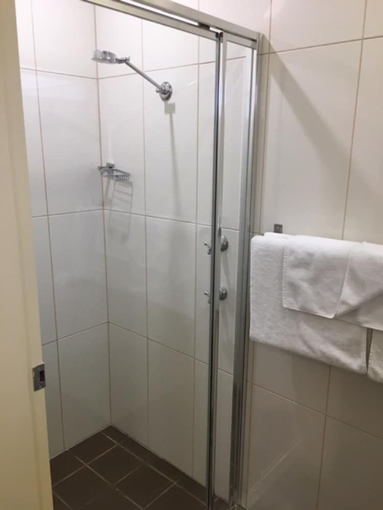 Maclin Lodge Motel Executive Twin Room 3