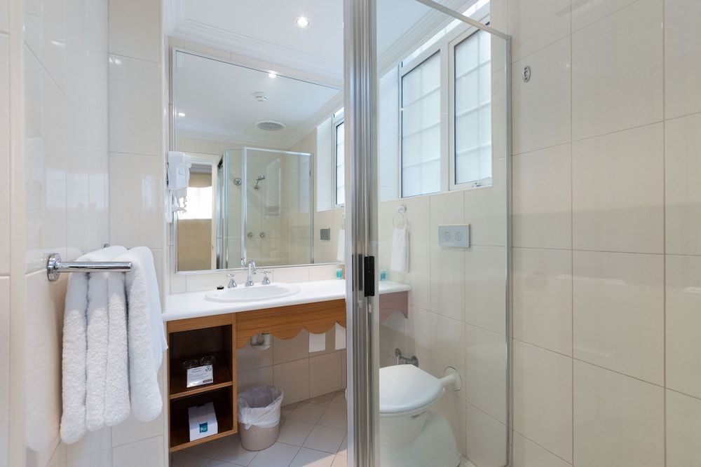 European Hotel Standard Twin Room 4