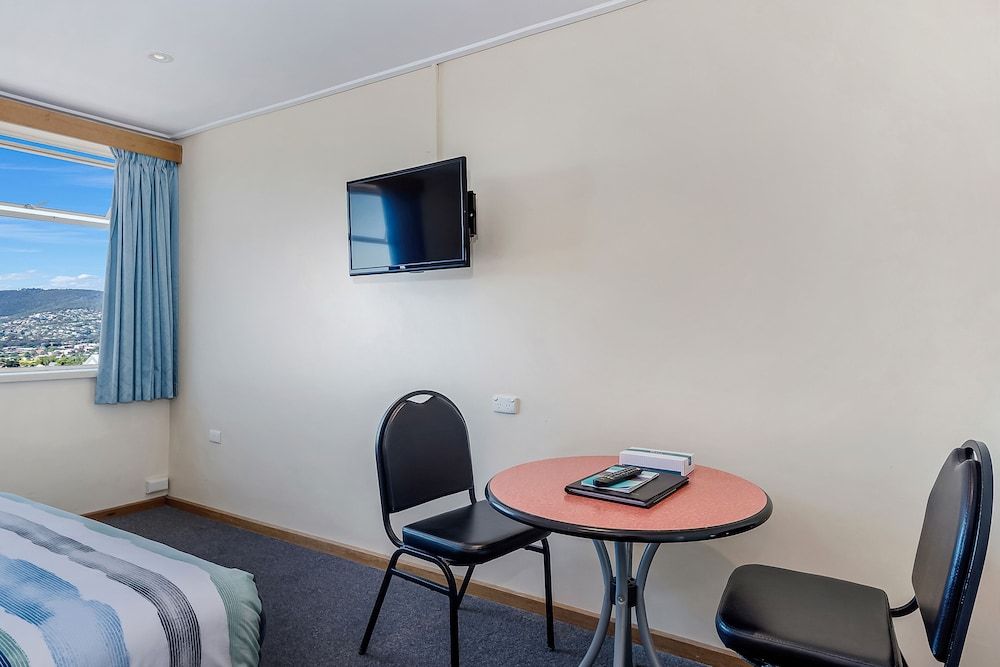 Marquis Hotel Motel Double Room 5