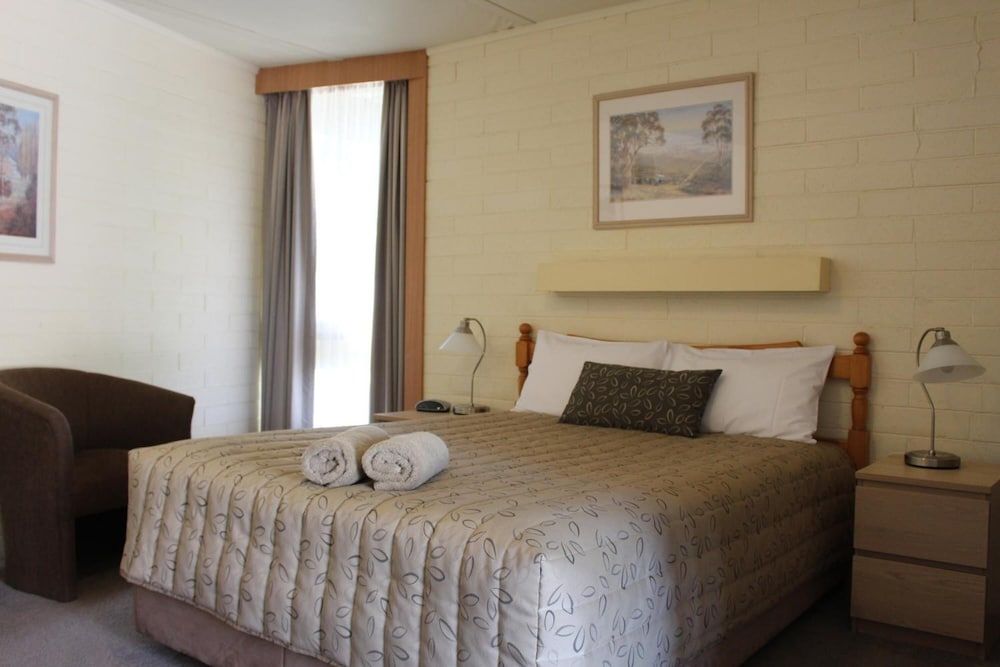 Cobram Colonial Motor Inn Standard Double Room, 1 Bedroom 2