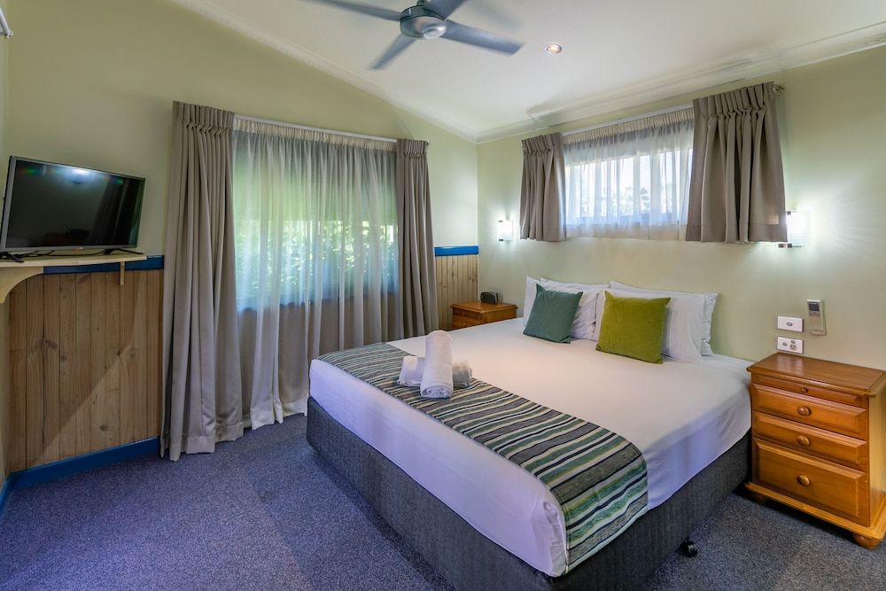 Cairns Coconut Holiday Resort Three Bedroom Coconut Condo 2